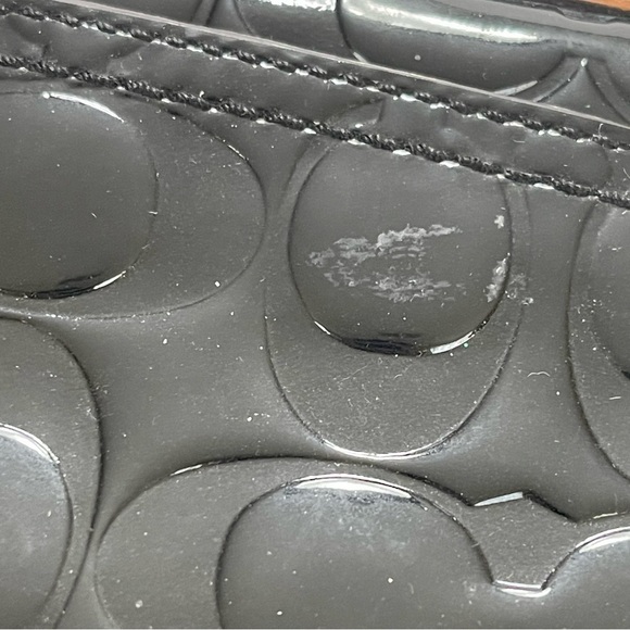 Coach Peyton Full Zip Patent Leather Wallet F48164 - Picture 12 of 16